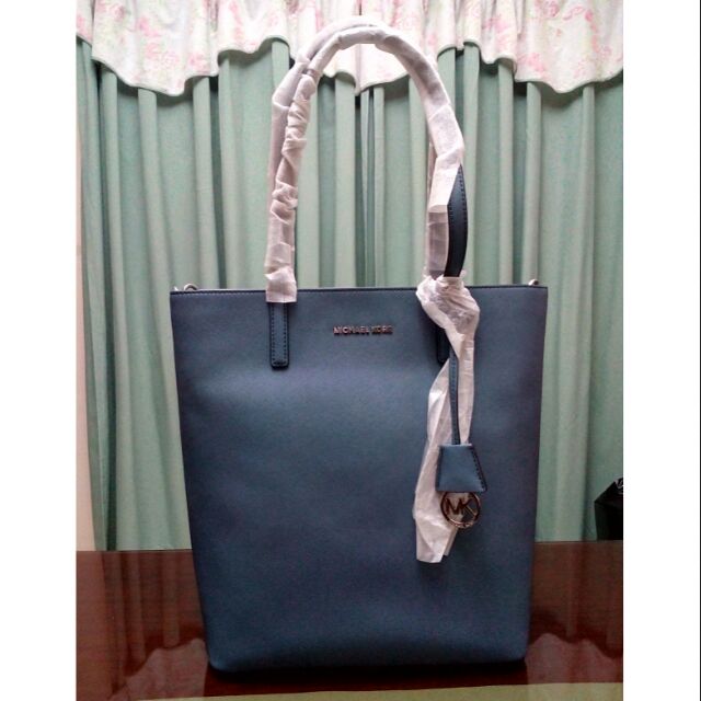 michael kors denim shoulder bag