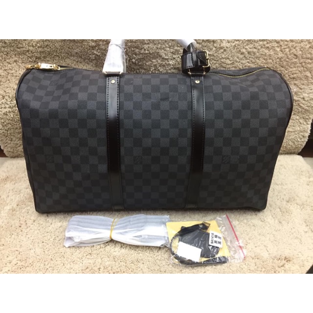 lv travel pouch