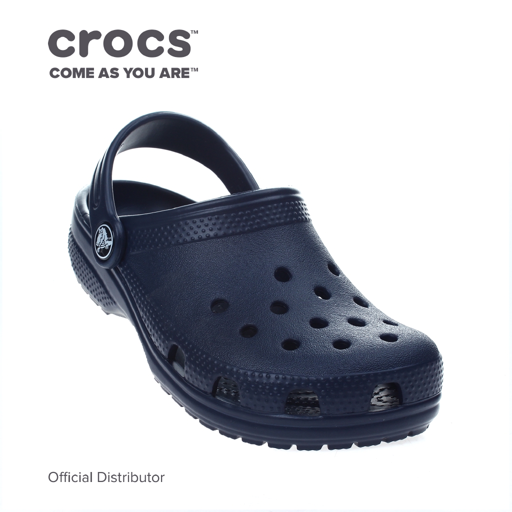 8c crocs