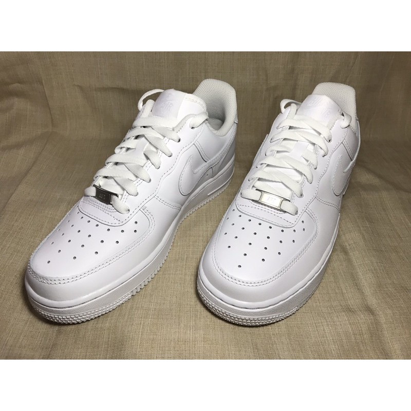 air force 1 07 triple white womens
