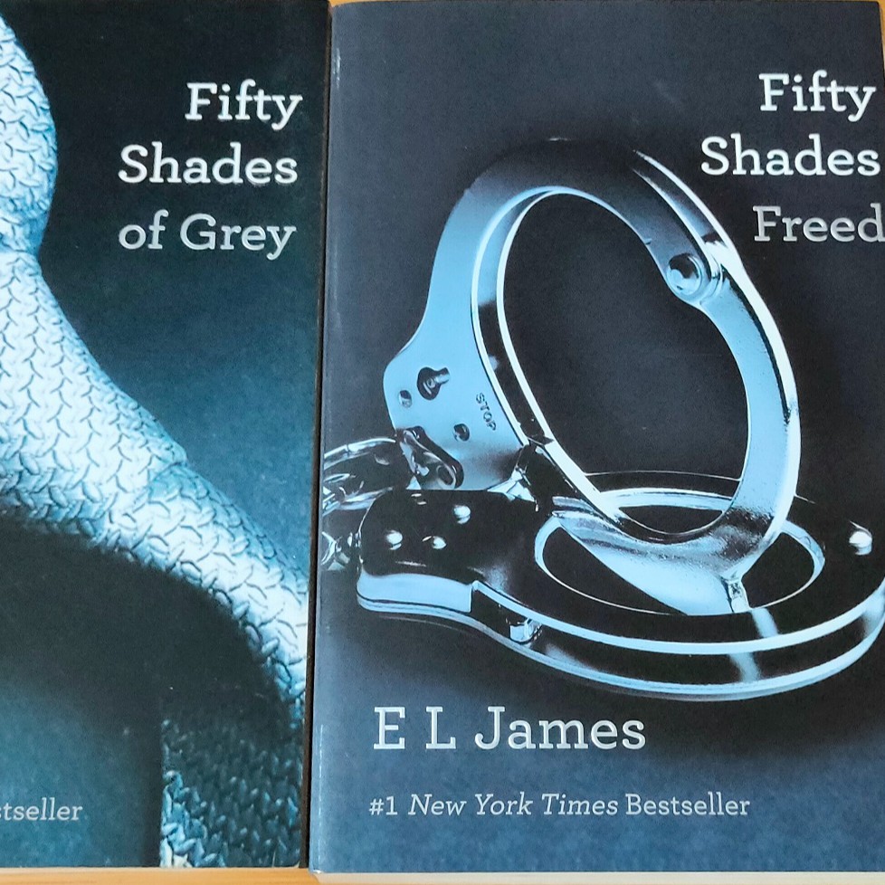 Preloved Fifty Shades Of Grey Book 1 Fifty Shades Freed Book 3 Shopee Philippines