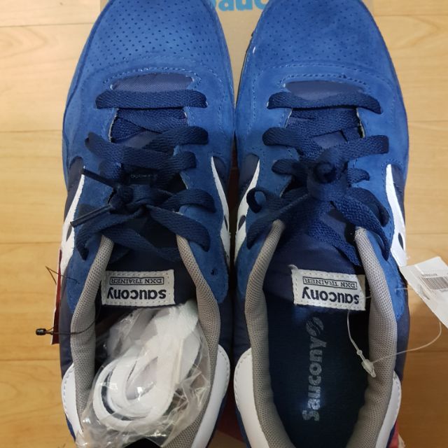 saucony cross trainers