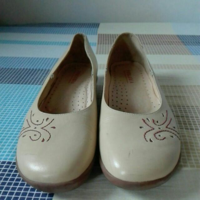 Authentic Forleria Italy Genuine Leather Doll Flats Size 39 Shopee Philippines
