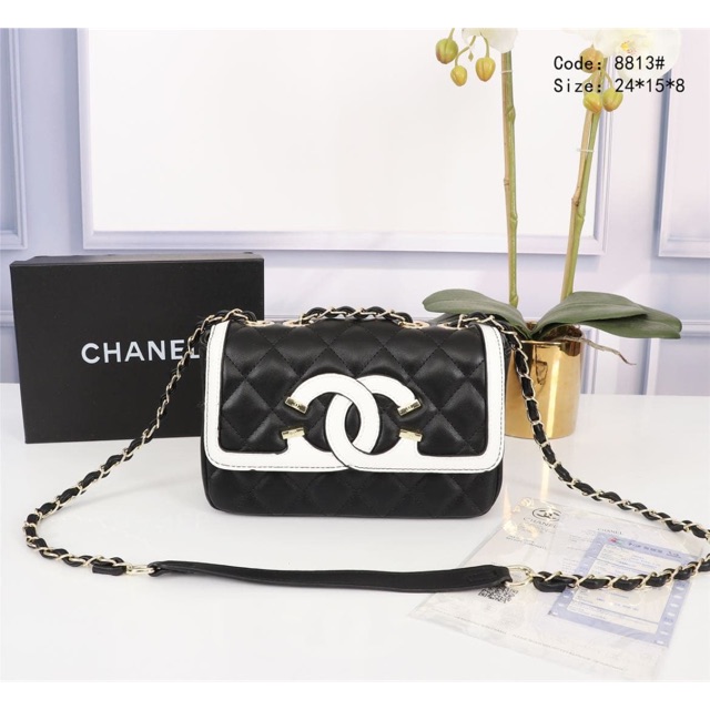 chanel chain sling bag