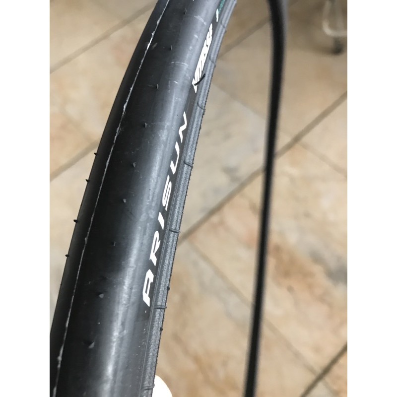 700x23c tires