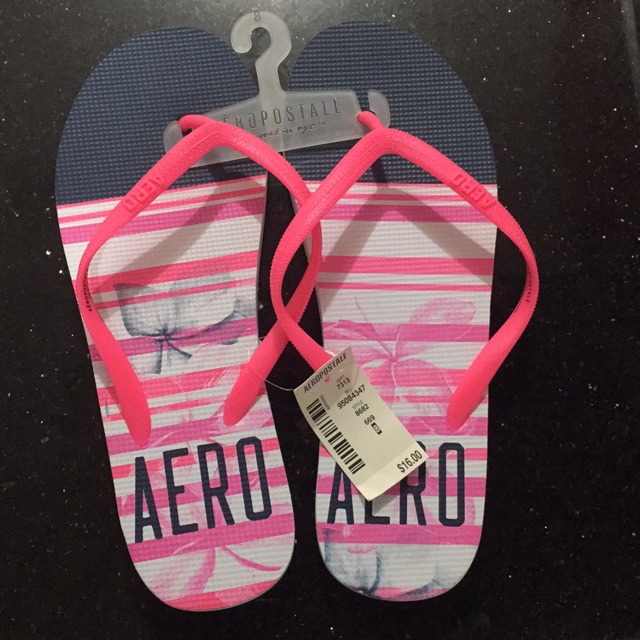 aeropostale flip flops