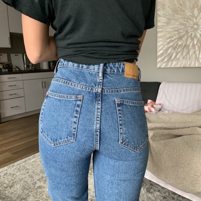 size 2 mom jeans