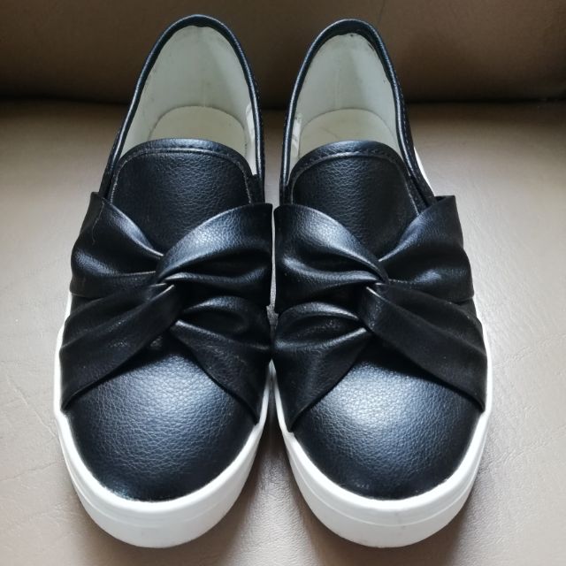 payless converse sneakers