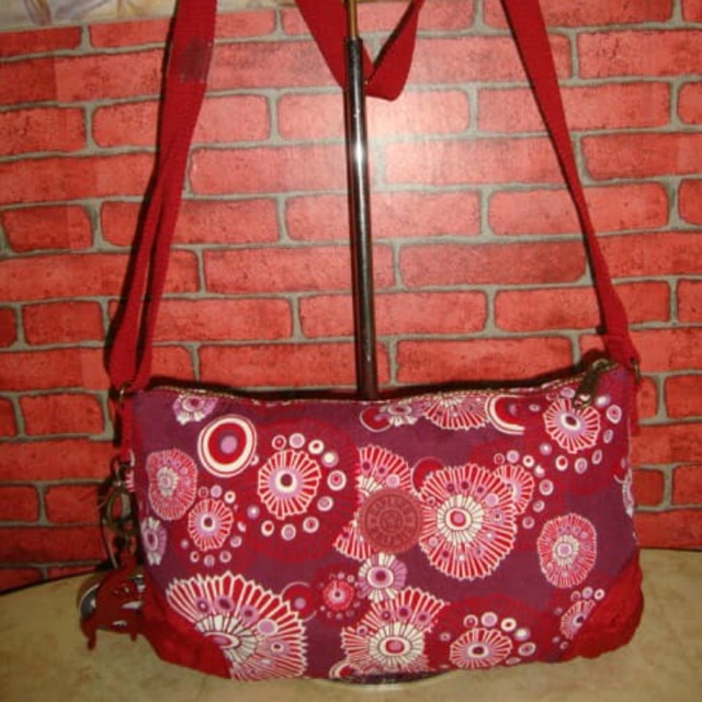 original kipling sling bag