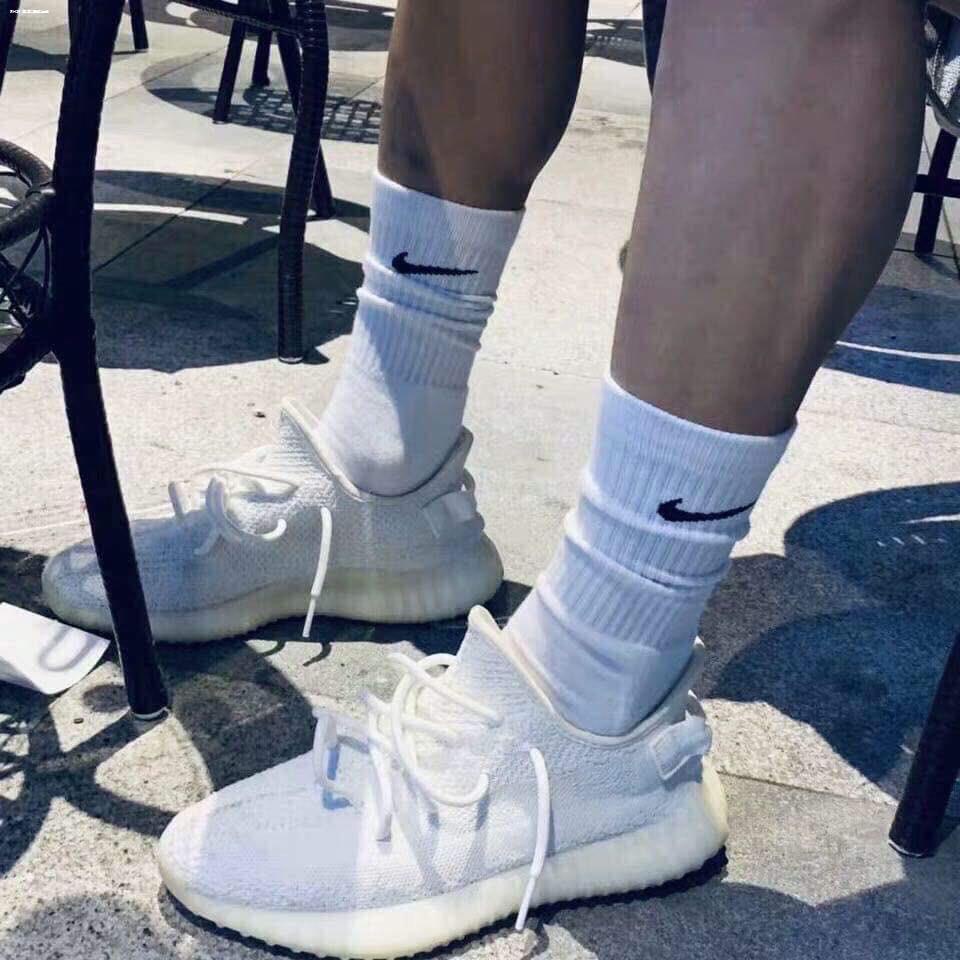 Arriba 60+ imagen high socks outfit male Abzlocal.mx