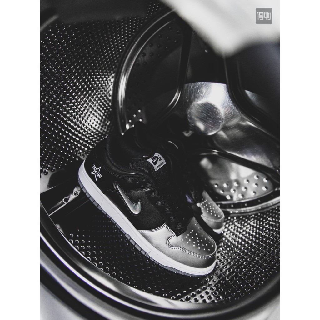 color skates nike sb