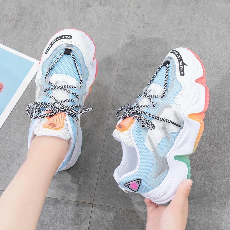 trendy platform shoes