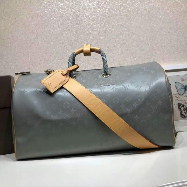 louis vuitton keepall titanium