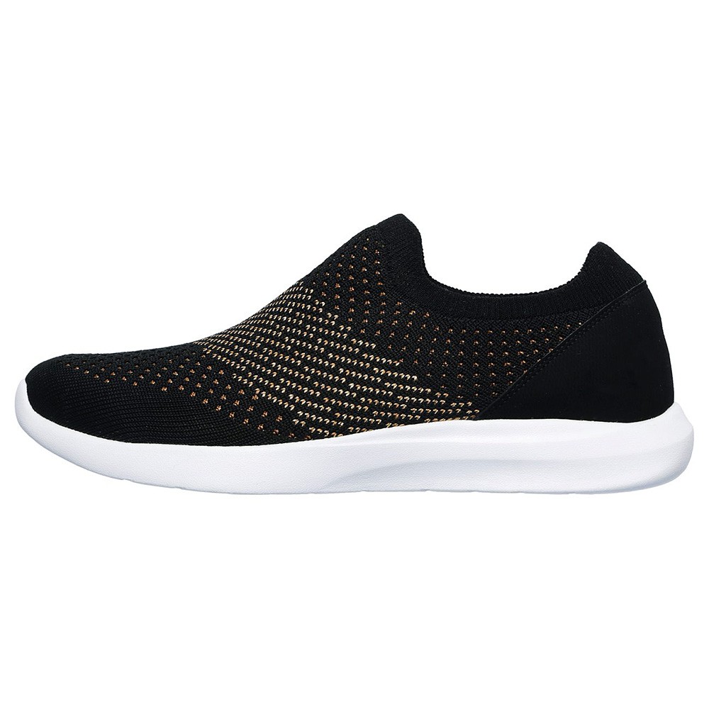 studio skechers