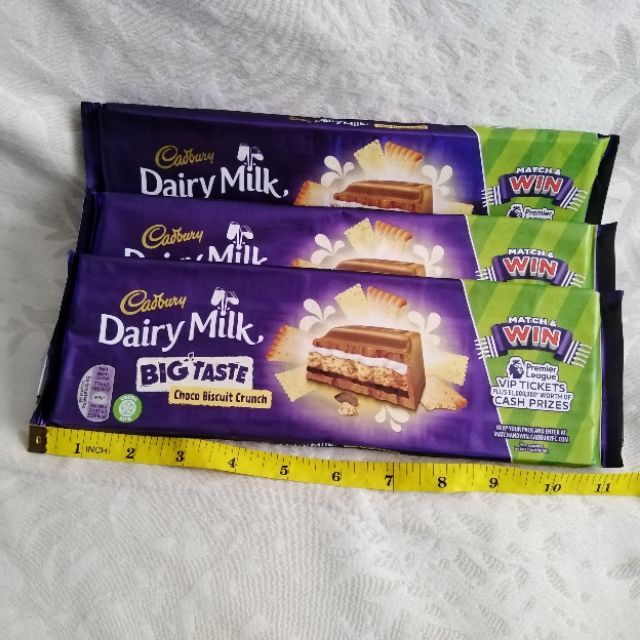Cadbury's Dairy Milk Big Taste Choco Biscuit Crunch Review atelier