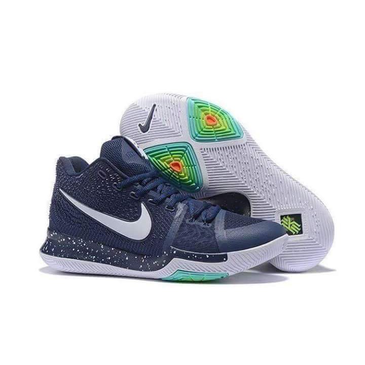 kyrie 3 socks