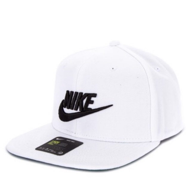 nike pro snapback
