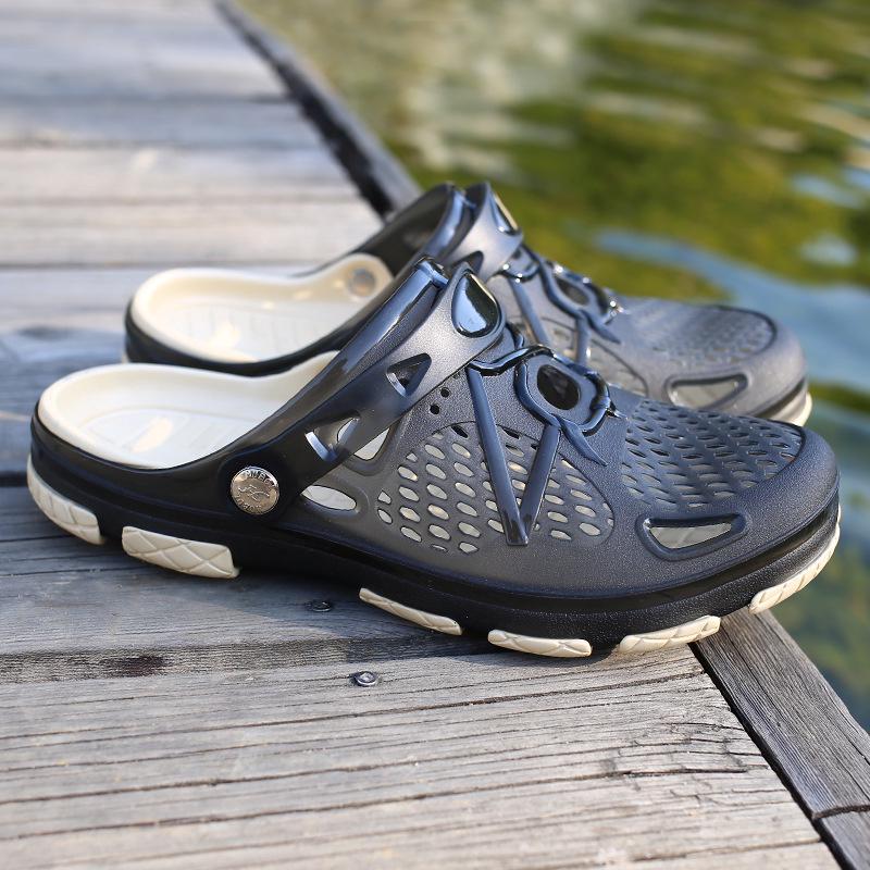 Breathable Sandals Men Beach Crocs Sandals for Mens Casual Flip Flops
