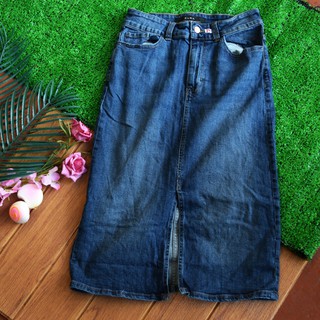 long maong skirt