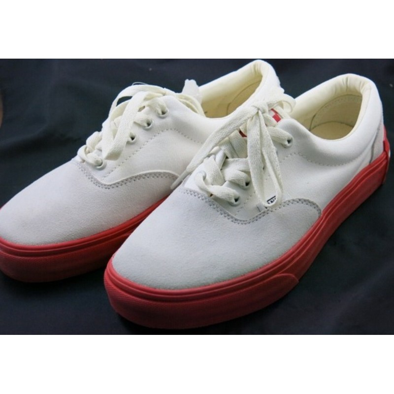 red and white vans off the wall shoes