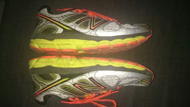 new balance m860sg4