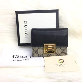 padlock wallet gucci