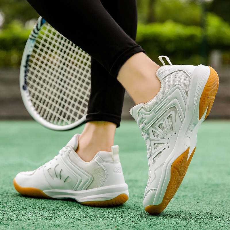 nike badminton shoes