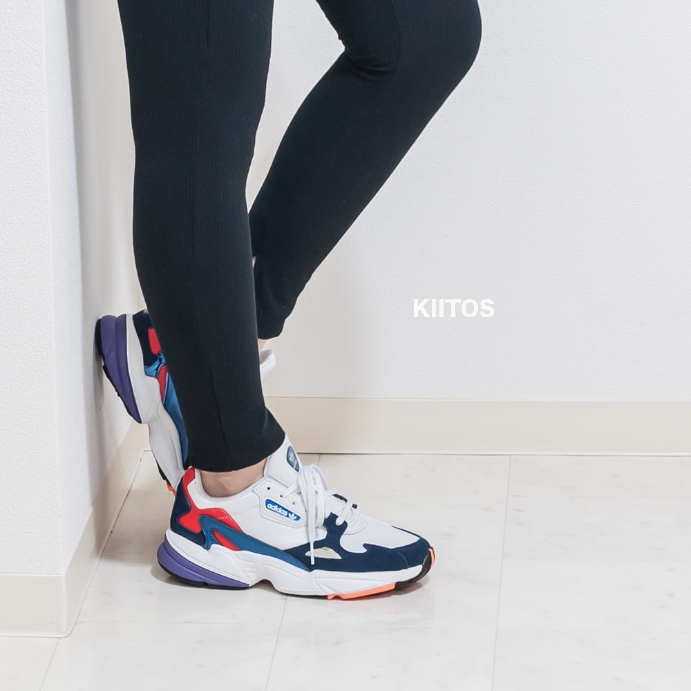 adidas falcon w black pink