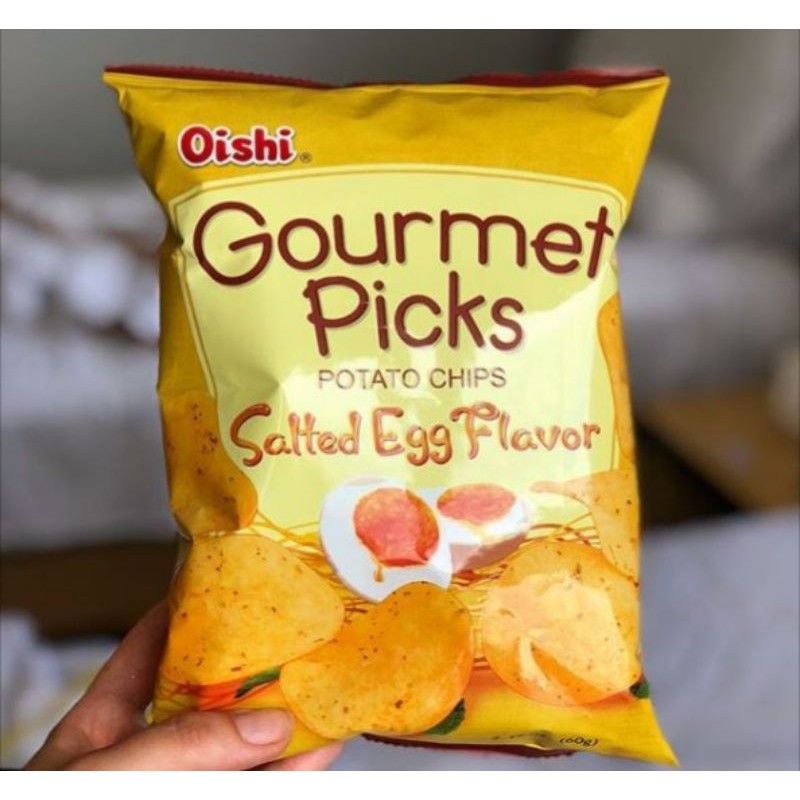 Oishi Gourmet Picks Salted Egg Potato Chips Flavor Snacks 60g Shopee
