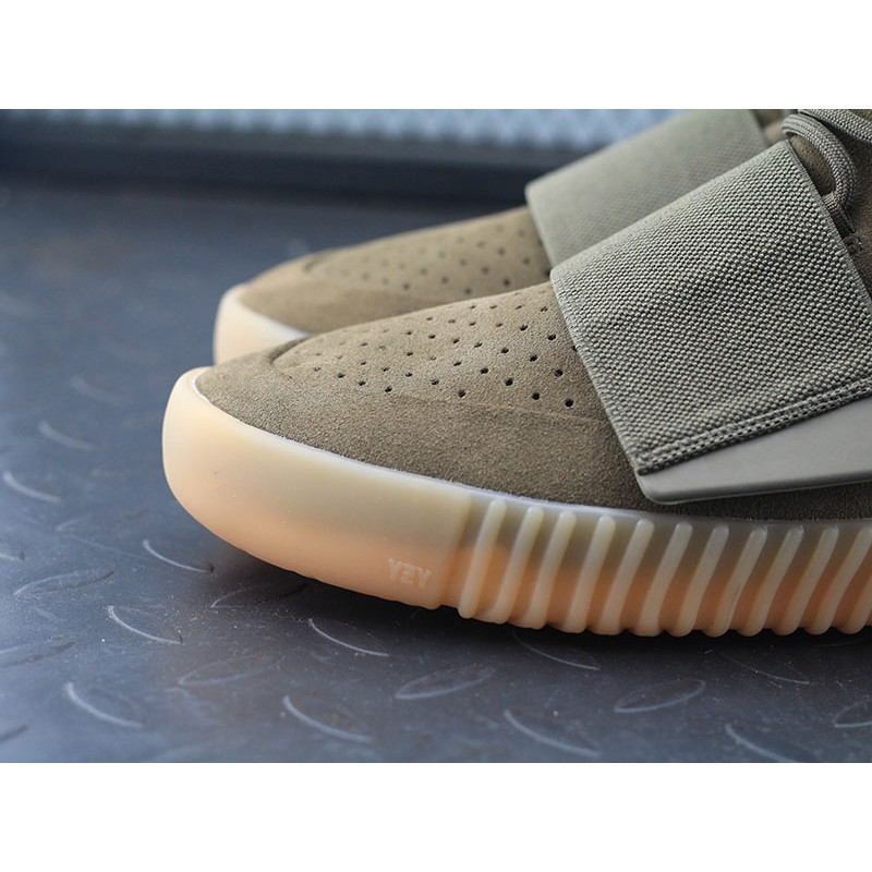 Where to Buy Chocolate Adidas Yeezy 750 Boost Sole