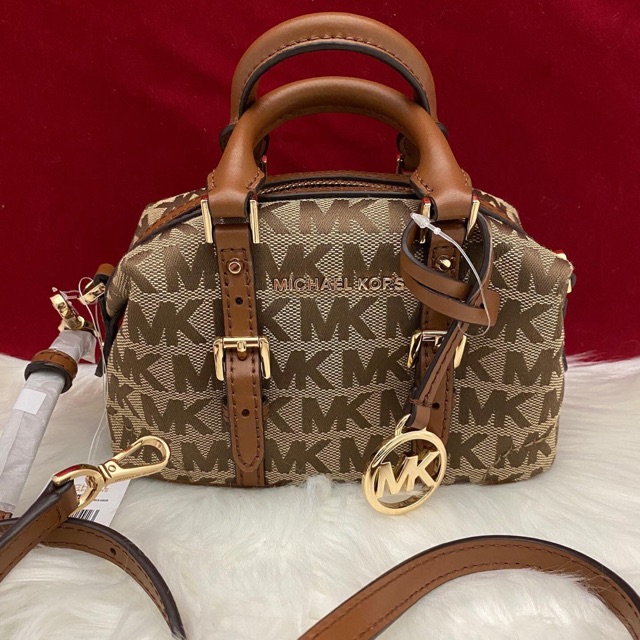 mk duffle