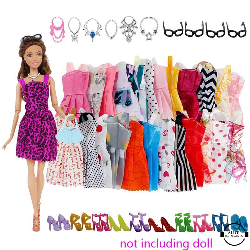 barbie accessories and clothes