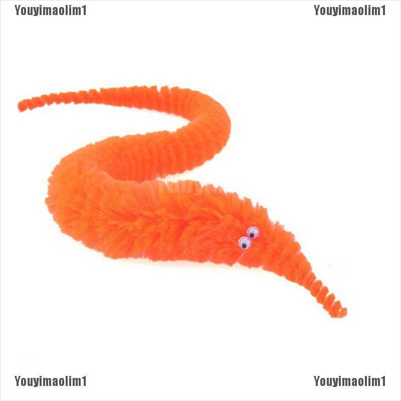 magic fuzzy worm toy