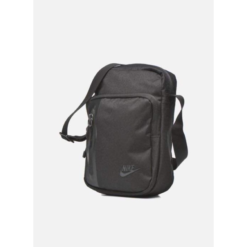 sling bag nike black