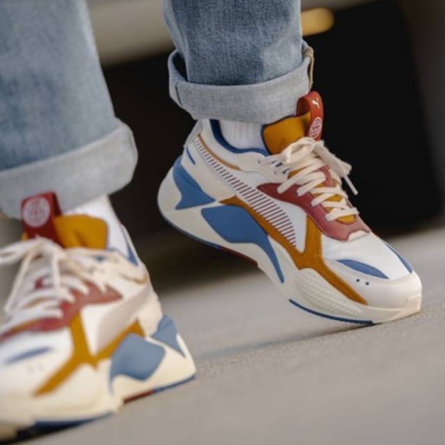 beige puma rsx