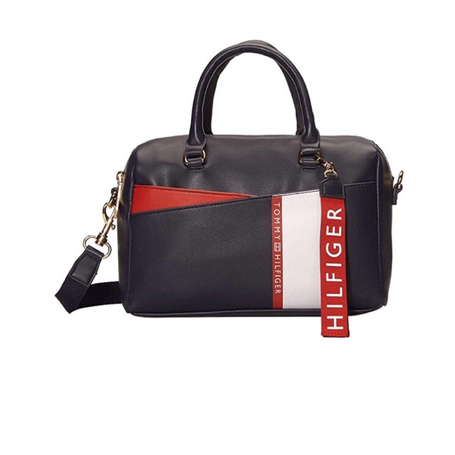 tommy hilfiger hand carry luggage