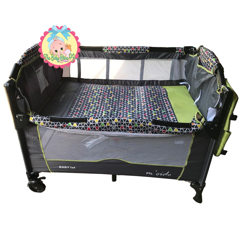 crib and playpen
