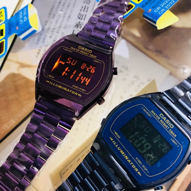 casio violet vintage