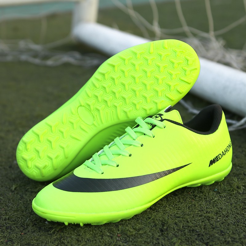ronaldo futsal shoes