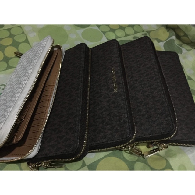 authentic mk wallet