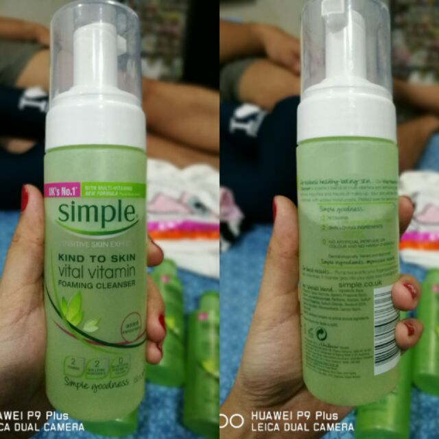 simple foaming cleanser ph