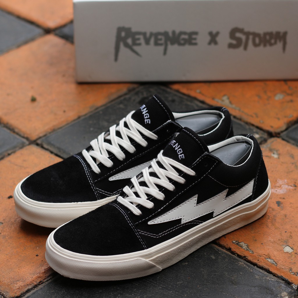 revenge x storm all black