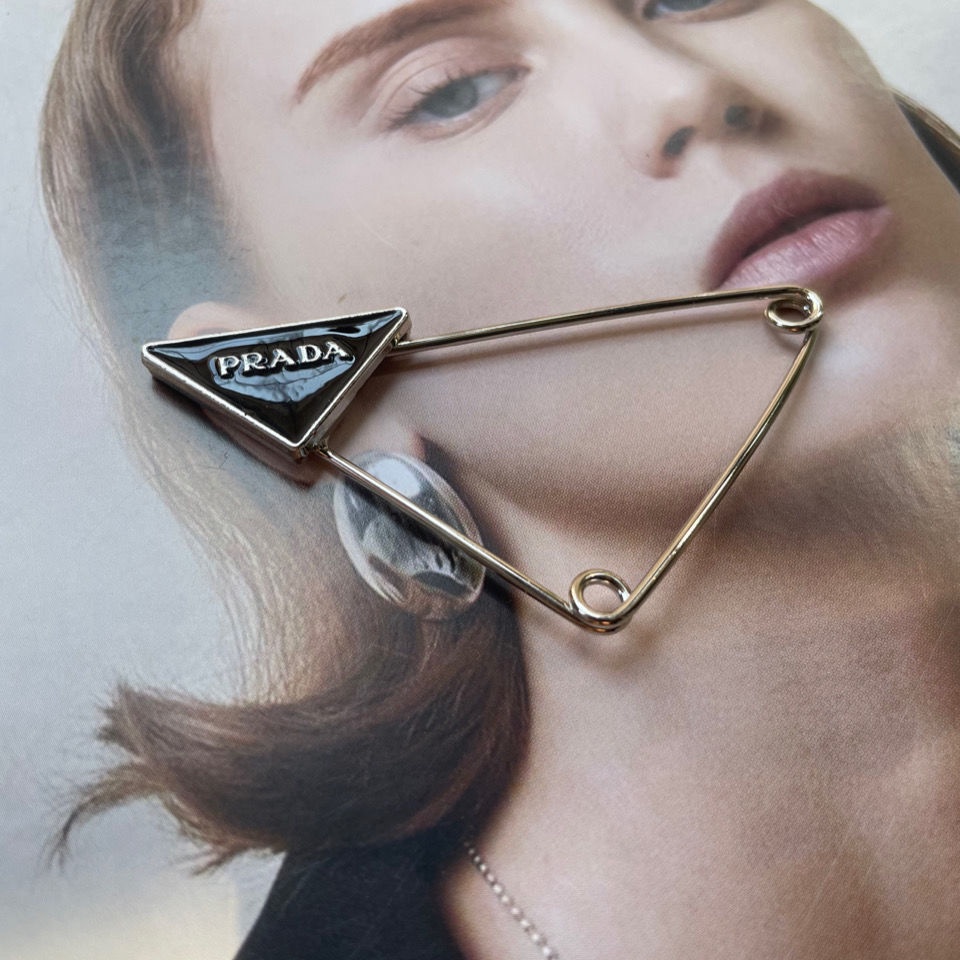 Prada P Home Inverted Triangle Pin Female Niche Triangle Brooch Ins Simple  And Versatile Fashion Sui | Shopee Philippines
