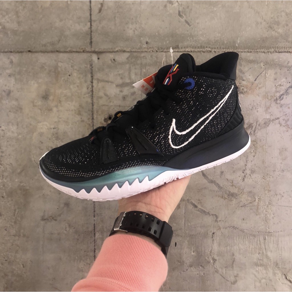 kyrie 7 low cut