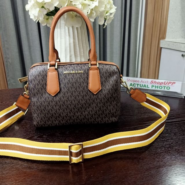 michael kors dr bag