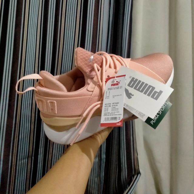 puma shoes size 6