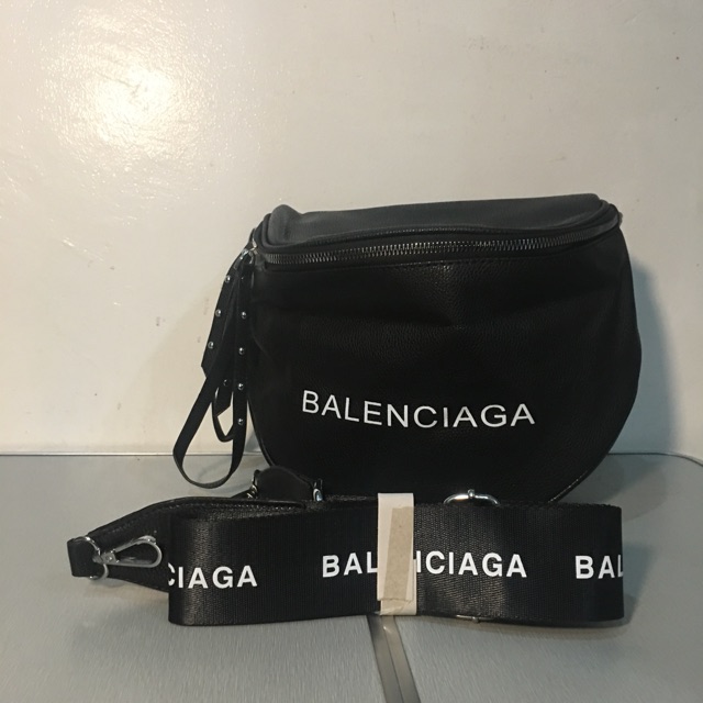 balenciaga sling bag original