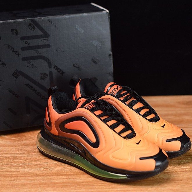 nike airmax 720 orange