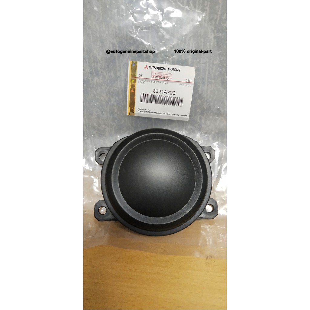 Black Front Left/Right Bumper Lamp Hole Cover 8321A723 for Mitsubishi