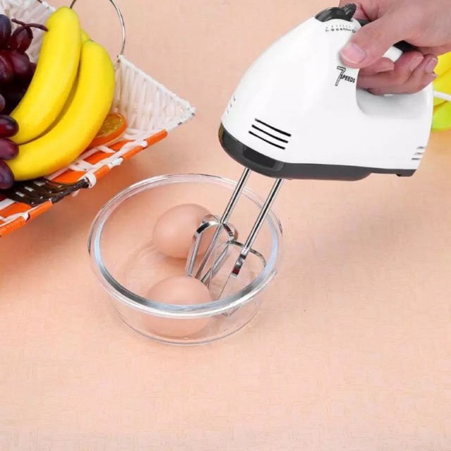 small hand held electric whisk